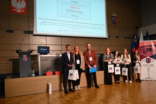 uczestnicy Ogólnopolskiej Konferencji Studentów Geodezji_13