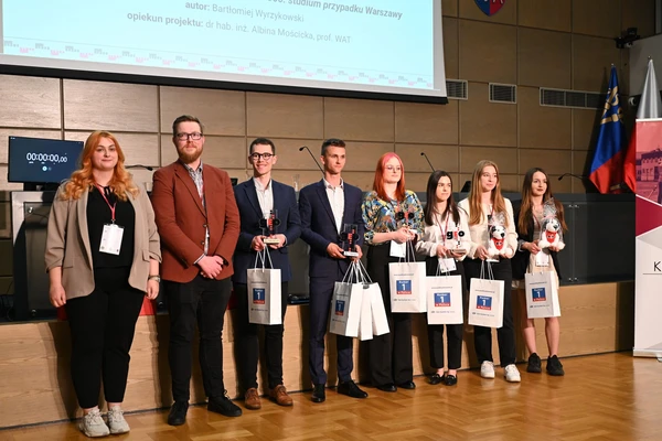 uczestnicy Ogólnopolskiej Konferencji Studentów Geodezji_14