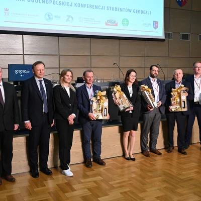 Uczestnicy konferencji studentów geodezji_31