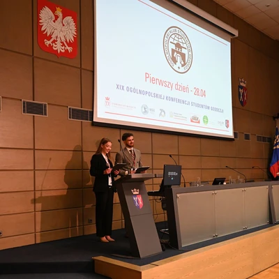 Uczestnicy konferencji studentów geodezji_1