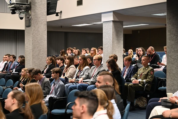 uczestnicy Ogólnopolskiej Konferencji Studentów Geodezji_4