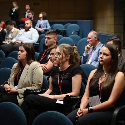Uczestnicy konferencji studentów geodezji_18