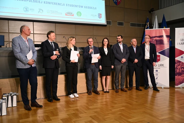 uczestnicy Ogólnopolskiej Konferencji Studentów Geodezji_21
